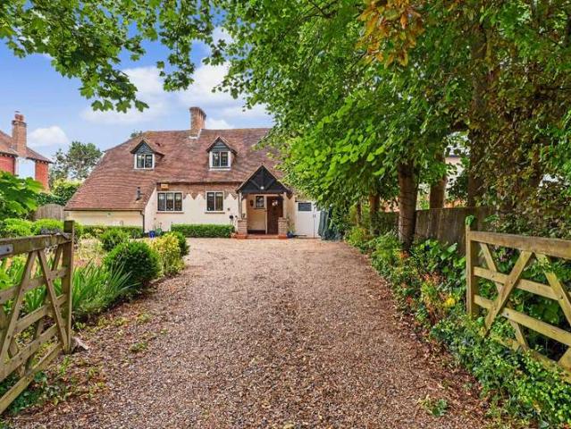 4 Bedroom Detached House