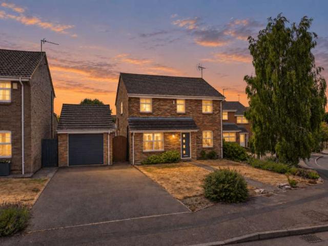 4 Bedroom Detached House