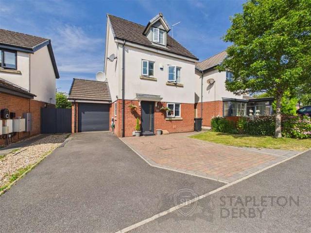 4 Bedroom Detached House