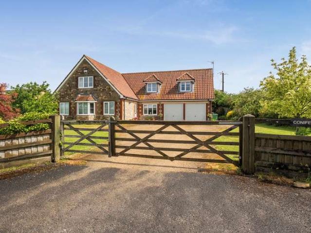 4 Bedroom Detached House