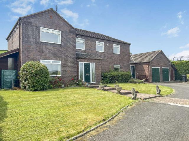4 Bedroom Detached House