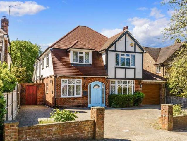 4 Bedroom Detached House