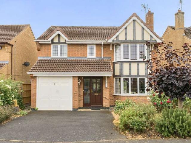 4 Bedroom Detached House