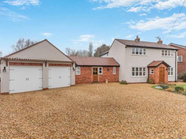 4 Bedroom Detached House