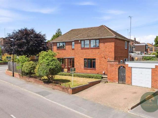 4 Bedroom Detached House