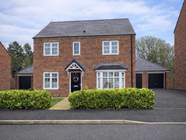 4 Bedroom Detached House