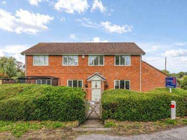 4 Bedroom Detached House