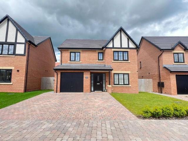4 Bedroom Detached House