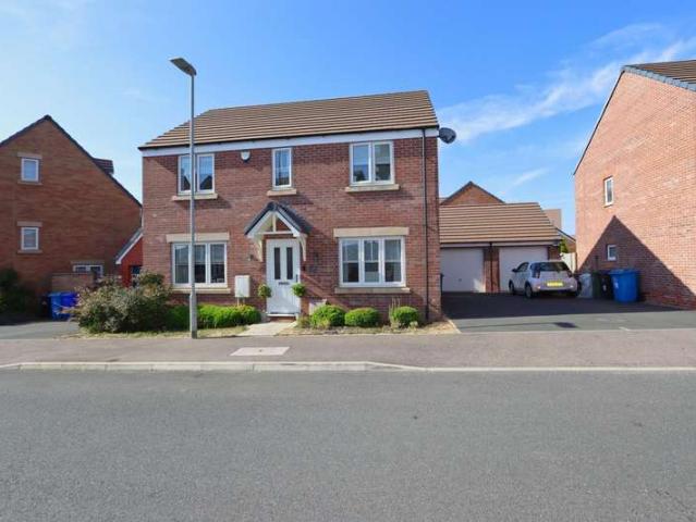 4 Bedroom Detached House