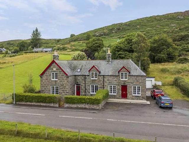 4 Bedroom Detached House