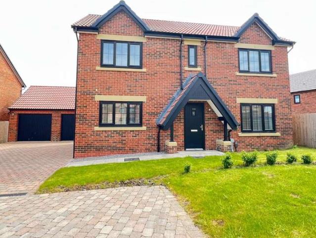4 Bedroom Detached House