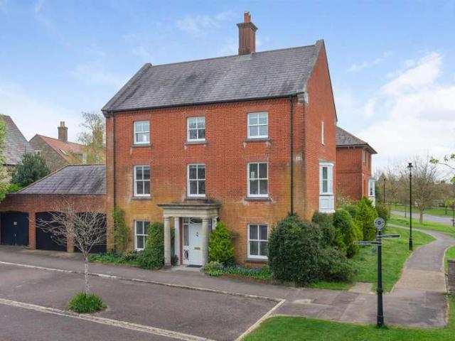 4 Bedroom Detached House