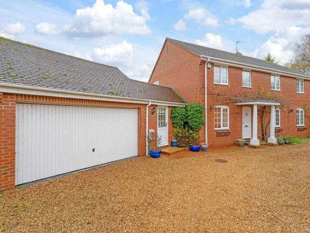 4 Bedroom Detached House