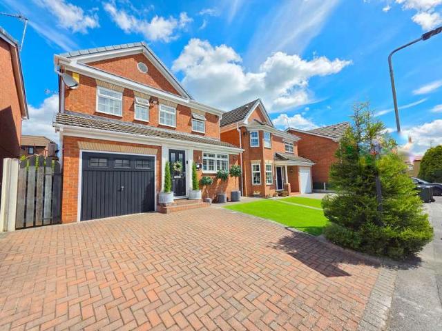 4 Bedroom Detached House