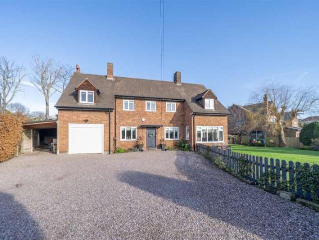 4 Bedroom Detached House