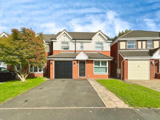 4 Bedroom Detached House