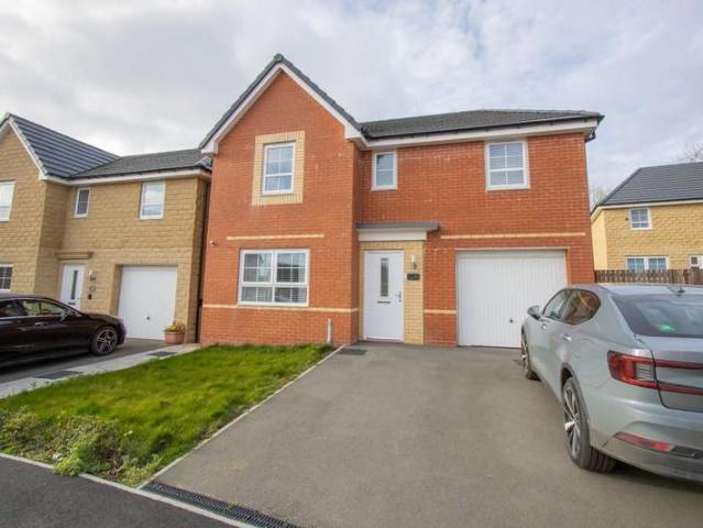 4 Bedroom Detached House