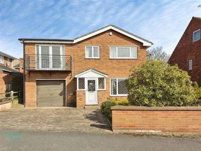 4 Bedroom Detached House