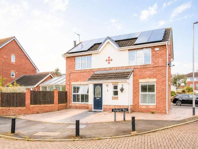 4 Bedroom Detached House