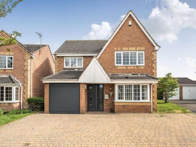 4 Bedroom Detached House