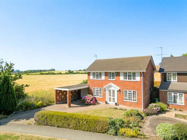 4 Bedroom Detached House