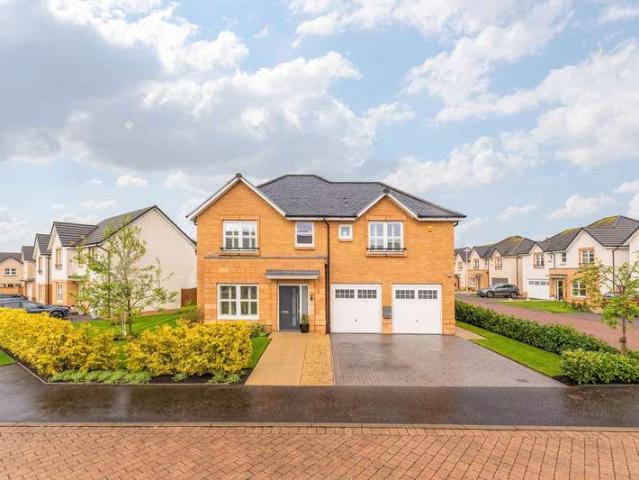 4 Bedroom Detached House