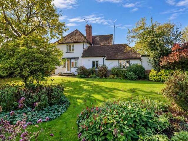 4 Bedroom Detached House