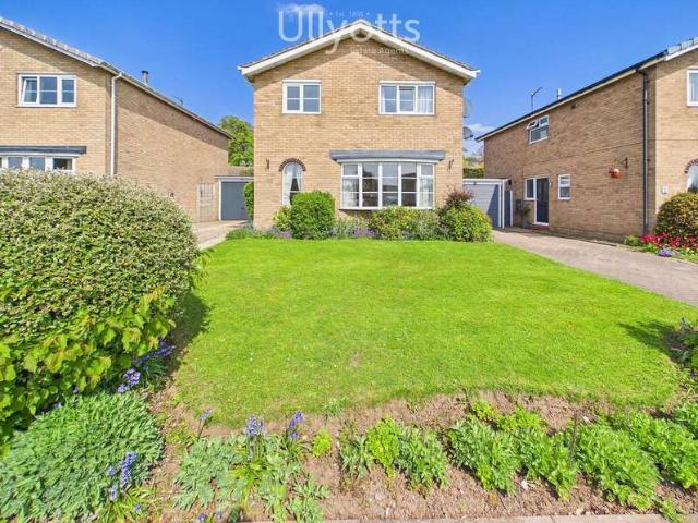 4 Bedroom Detached House
