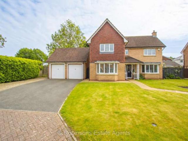 4 Bedroom Detached House