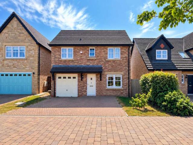 4 Bedroom Detached House
