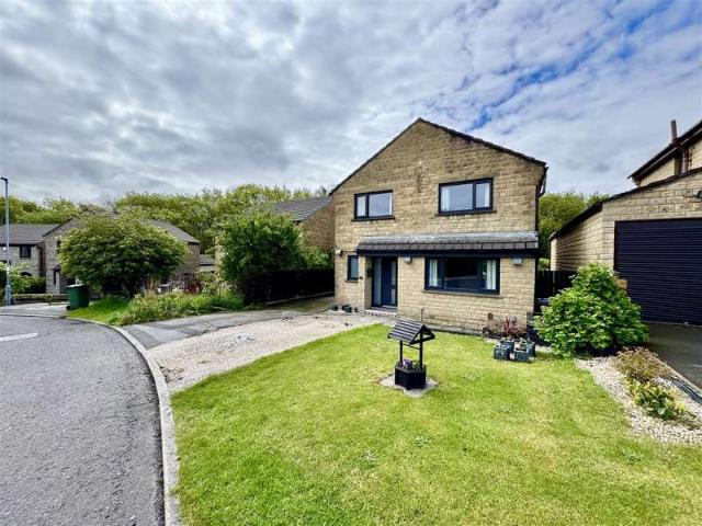 4 Bedroom Detached House