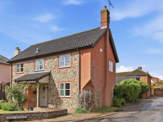 3 Bedroom Detached House