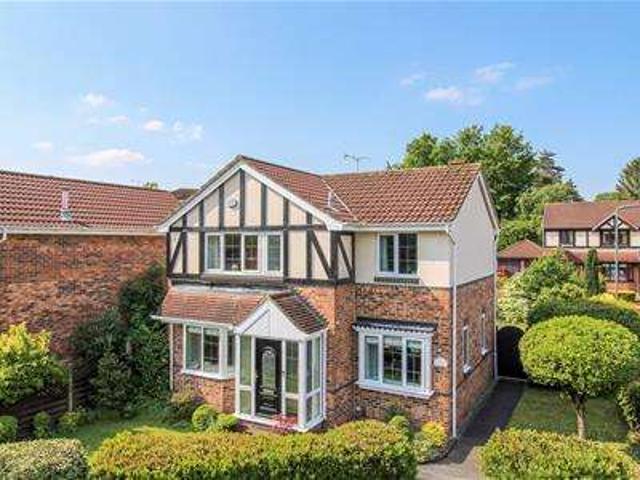 4 Bedroom Detached House