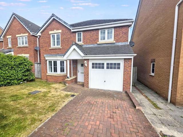 4 Bedroom Detached House