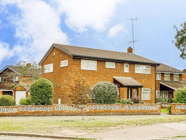 4 Bedroom Detached House