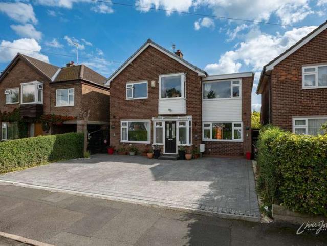 4 Bedroom Detached House