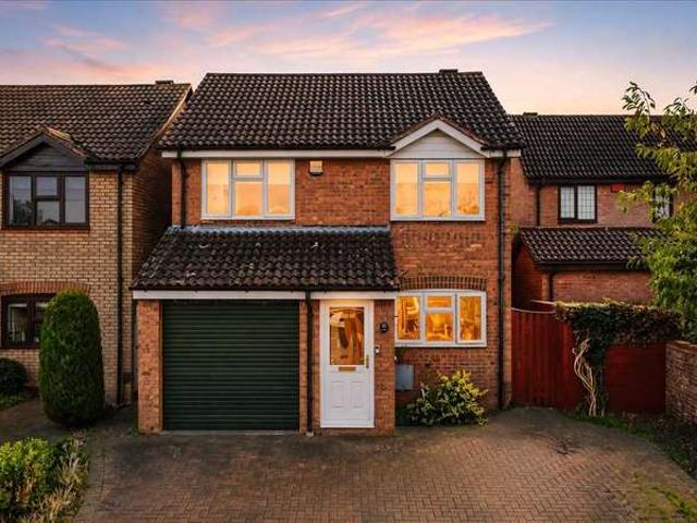 4 Bedroom Detached House