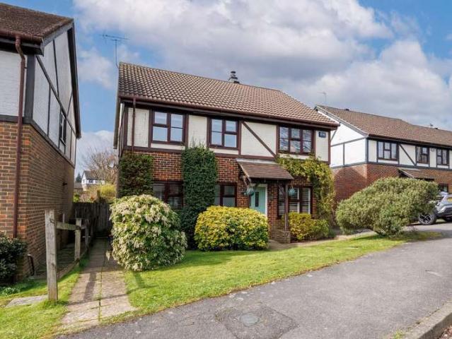 4 Bedroom Detached House