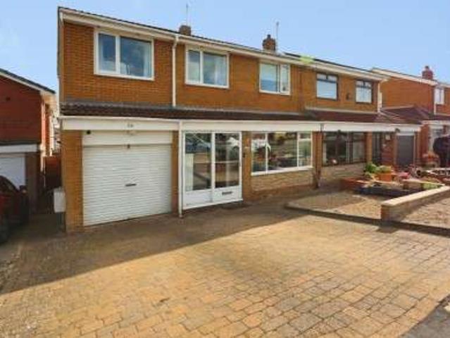 4 Bedroom Detached House