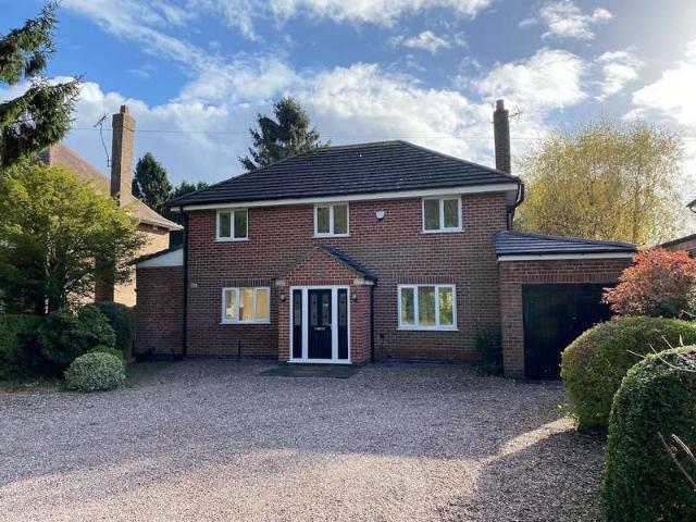 4 Bedroom Detached House