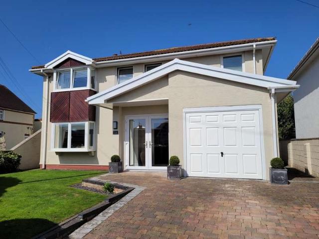 4 Bedroom Detached House