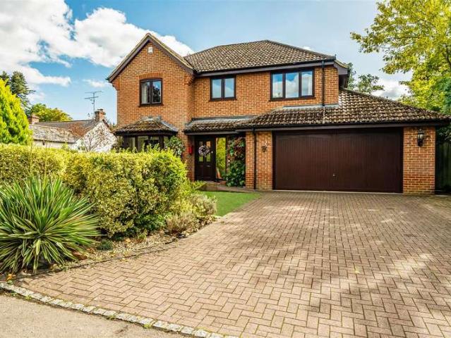 4 Bedroom Detached House