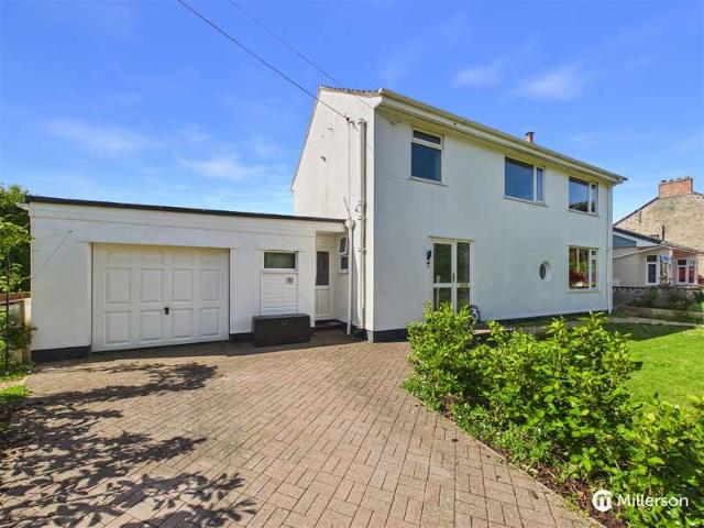 4 Bedroom Detached House