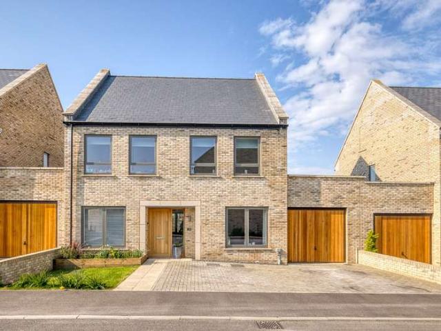 4 Bedroom Detached House