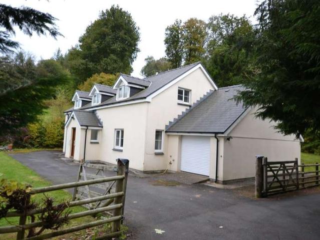 4 Bedroom Detached House