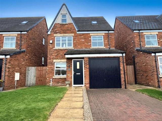 4 Bedroom Detached House