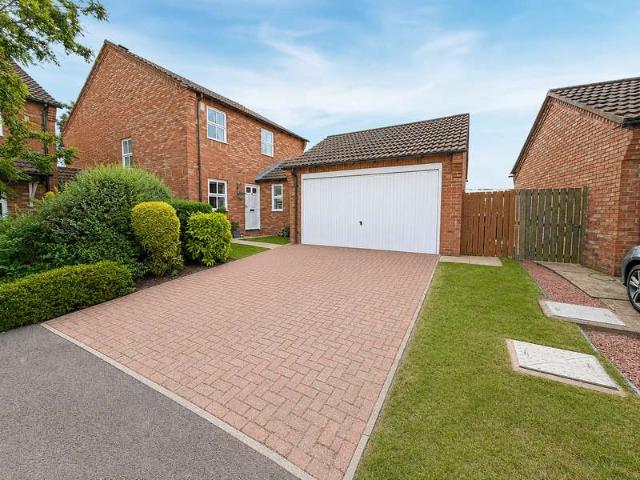 4 Bedroom Detached House