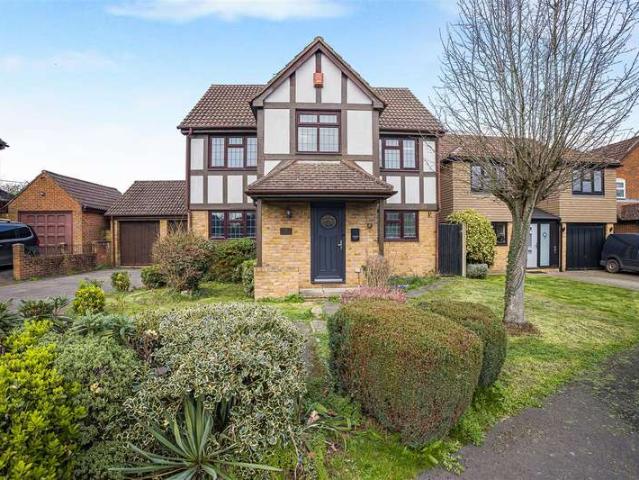 4 Bedroom Detached House