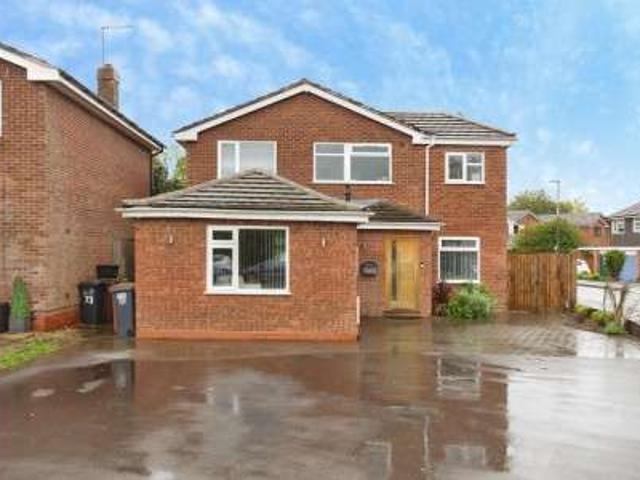 4 Bedroom Detached House