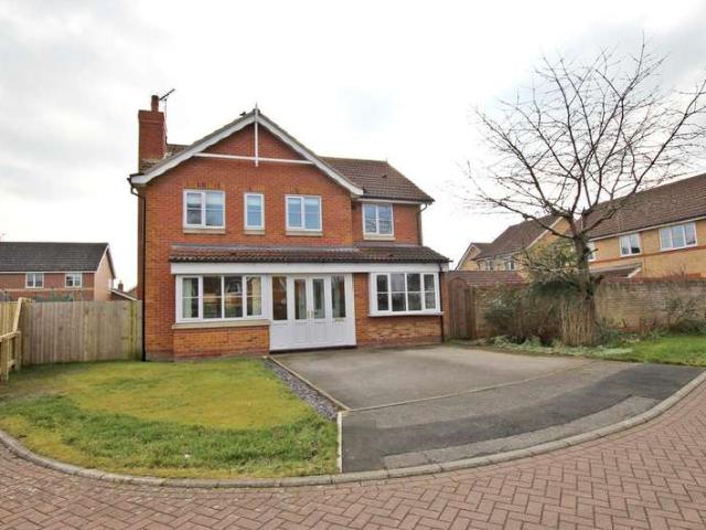 4 Bedroom Detached House